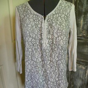 Black/White 3/4 Sleeve Zip Lace Front Blouse